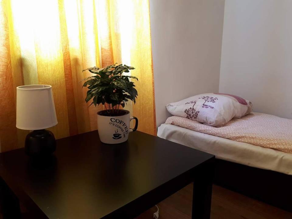 Mhostel Piaseczno  Esterno foto